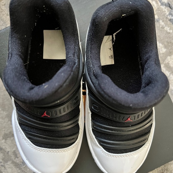 Jordan 11 Retro Little Flex TD Size 10 toddler Black/ True Red-White Excellent! - Picture 3 of 6